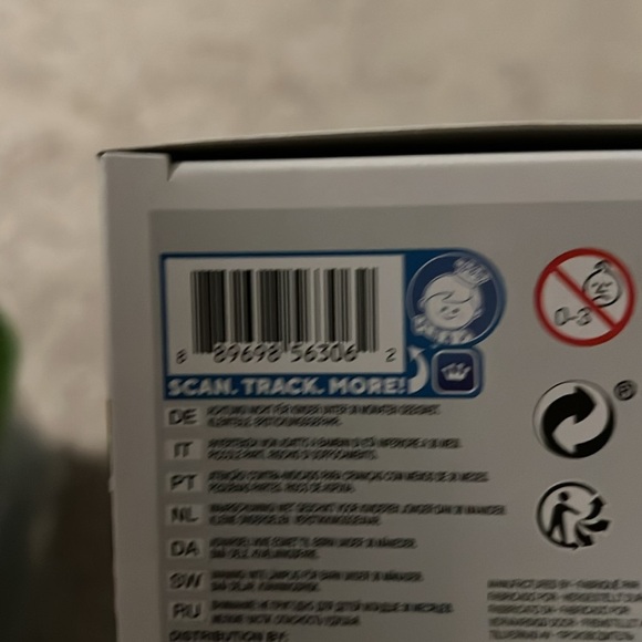 Pringles Funko Pop #106 Vaulted vinyl figure NIB - Picture 3 of 3